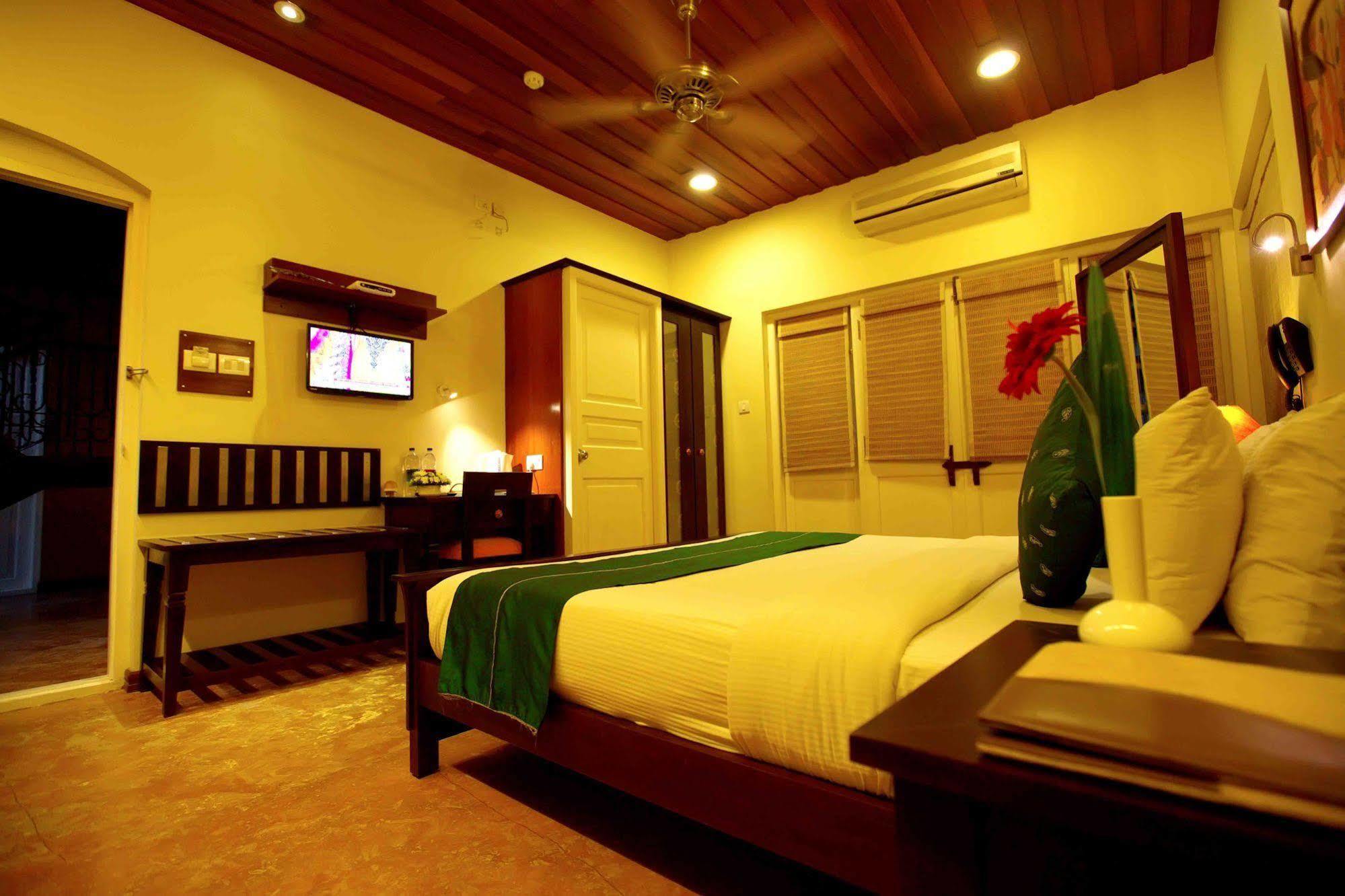Tea Bungalow Kochi Екстериор снимка