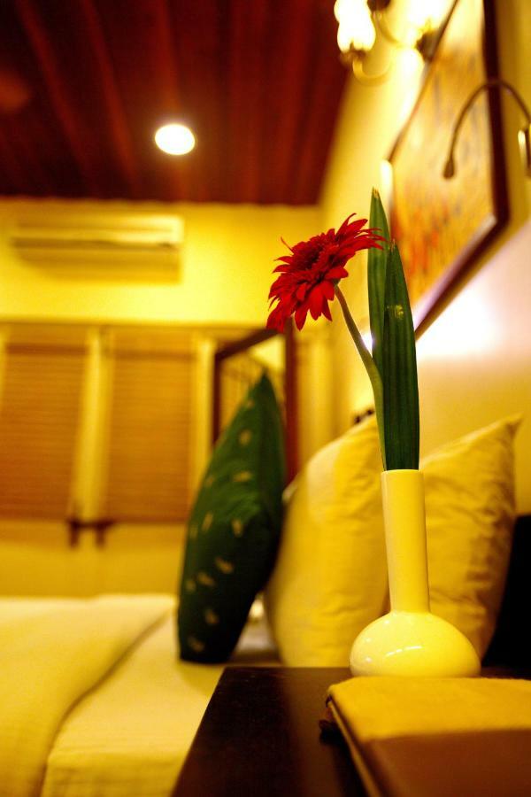Tea Bungalow Kochi Екстериор снимка