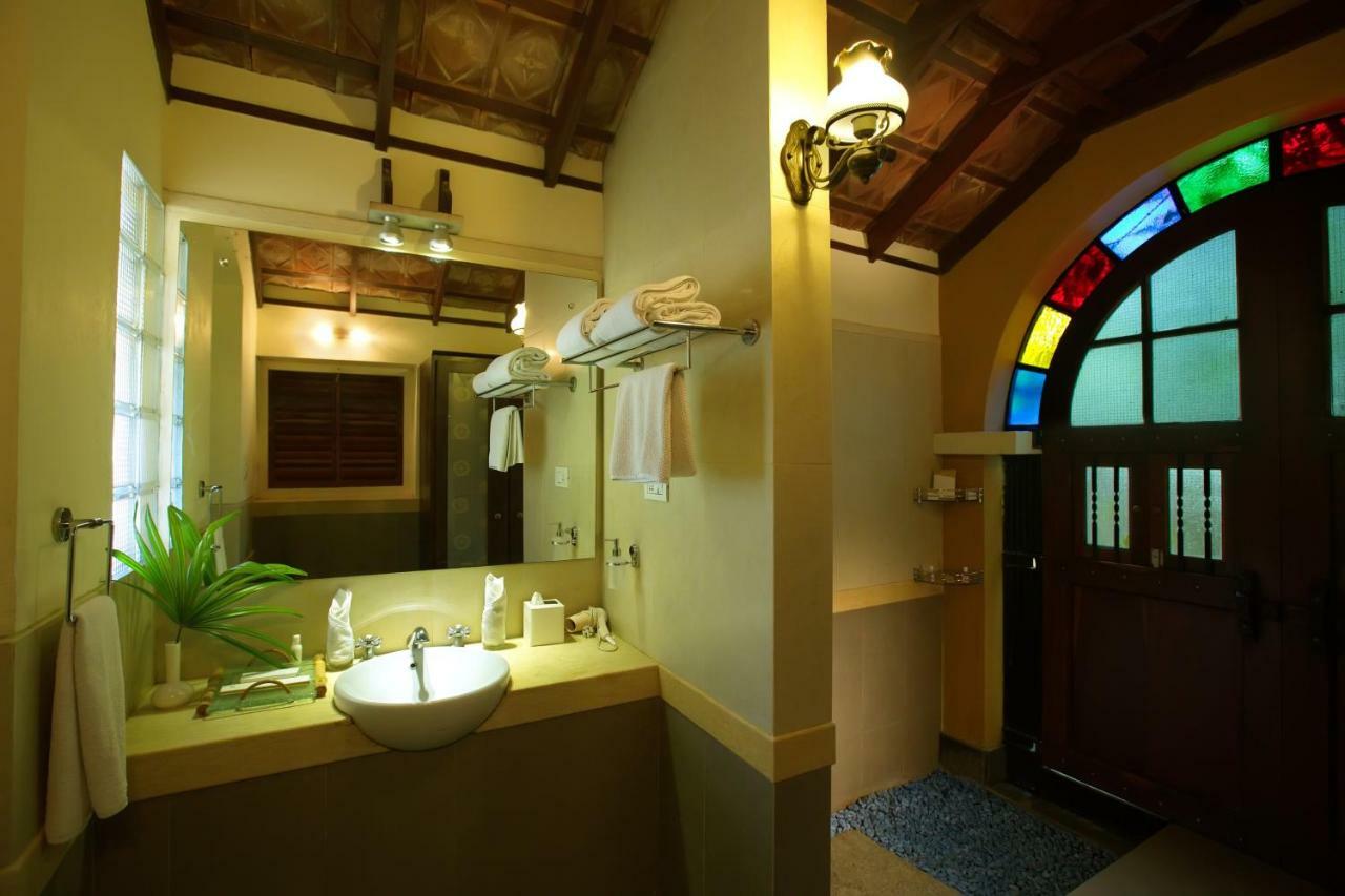Tea Bungalow Kochi Екстериор снимка